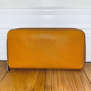 Furla wrap-around babylon wallet orange